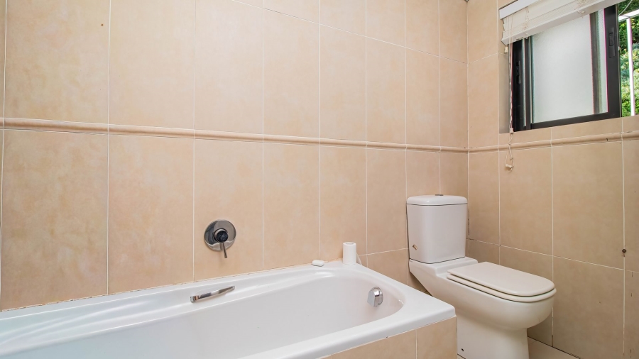 To Let 4 Bedroom Property for Rent in Camps Bay Western Cape